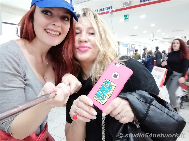 Soldout alla Notte Bianca 2018 del centro commerciale La Gru, con Biondo e Studio54network